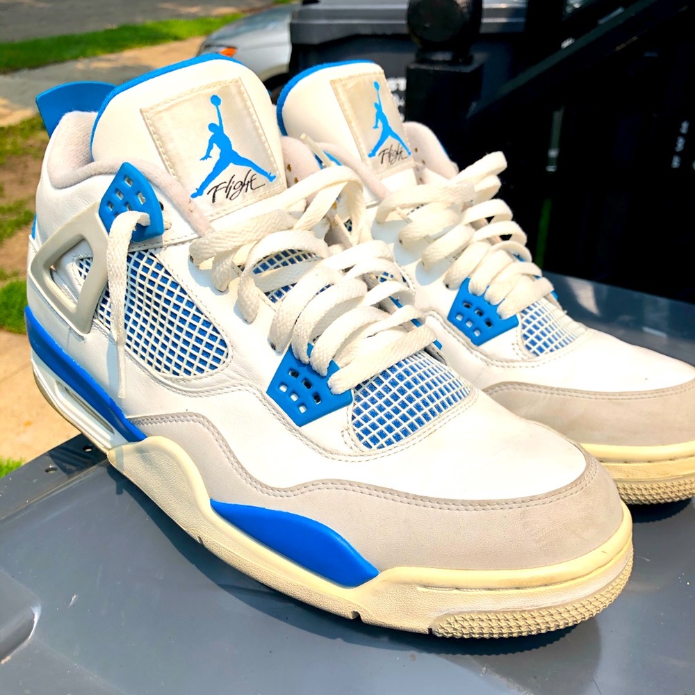 Military 4s